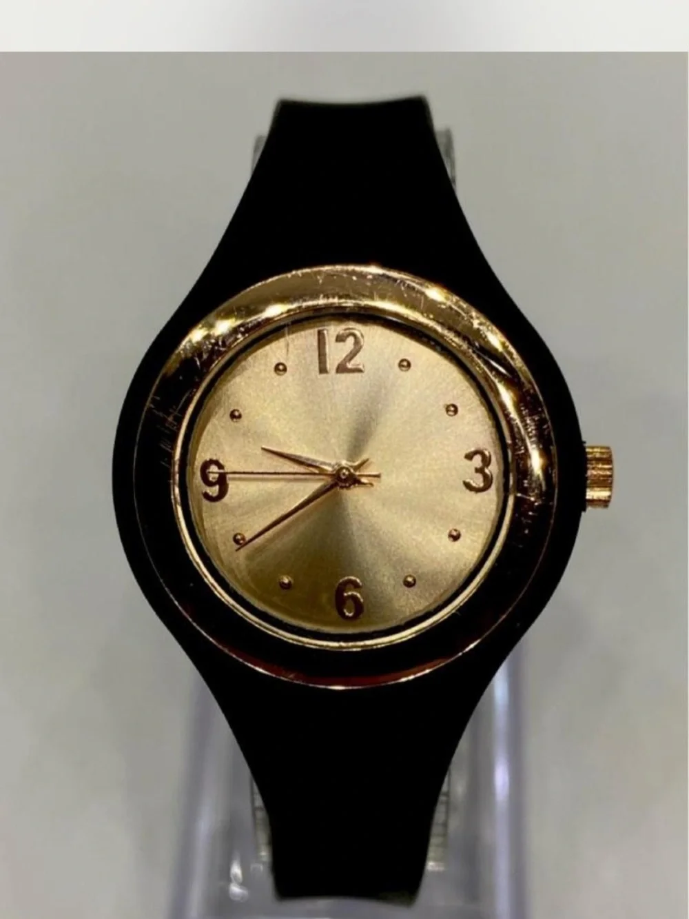 Ladies *** Gold Dial Black Silicone  Band Minimalist Watch  ^^^